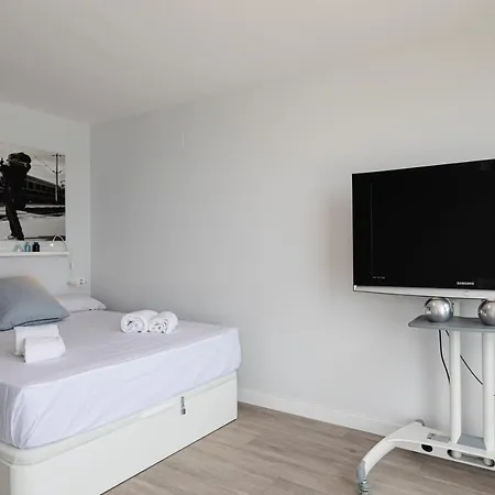100% Seaview, 2 Minutes To The And Parking Apartment *