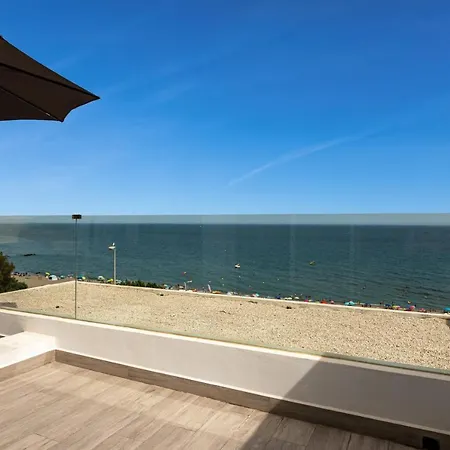 100% Seaview, 2 Minutes To The And Parking Apartment *