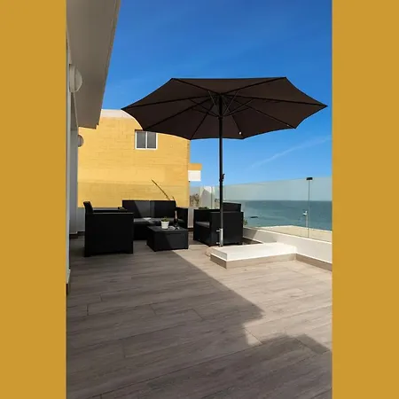 Apartament 100% Seaview, 2 Minutes To The And Parking Benalmádena