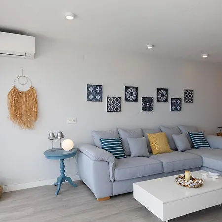 Apartament 100% Seaview, 2 Minutes To The And Parking
