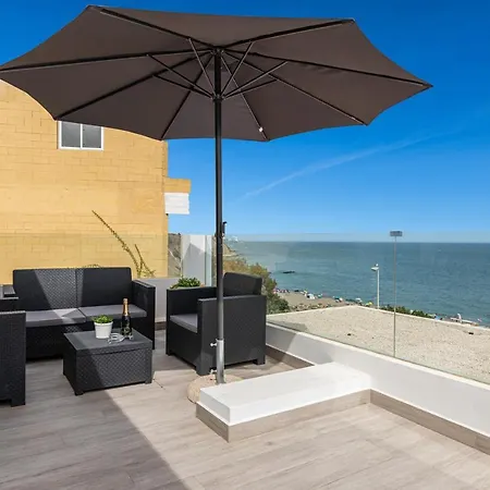 100% Seaview, 2 Minutes To The And Parking Apartament
